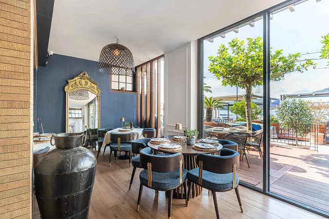 Restaurant erste Linie zum Meer in Rafailovići zu verkaufen — photo 19